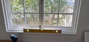 Ensuring straight window measurements